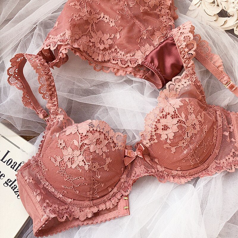 Wriufred Three-dimensional lace underwire lingerie sets thin section big breasts sexy bralette top-up sweet girl underwear set