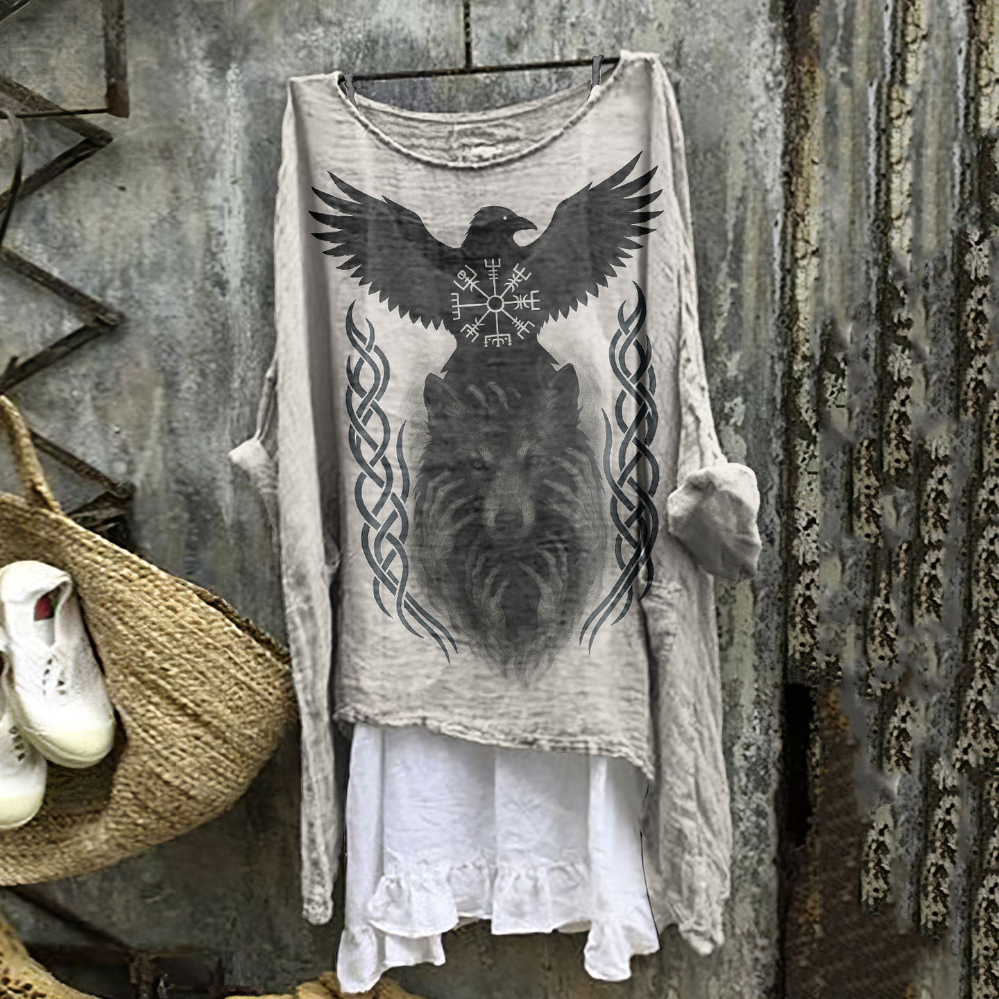 Comstylish Women's Vintage Viking Wolf Pattern Casual Shirt