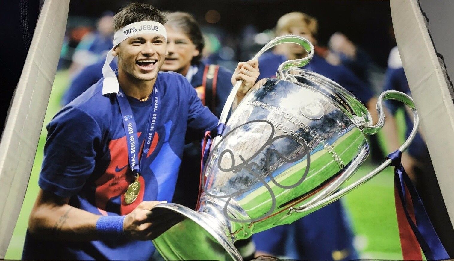 Neymar Barcelona Brazilian Soccer Star Hand Signed 11x14 Photo Poster painting Proof COA Trophy