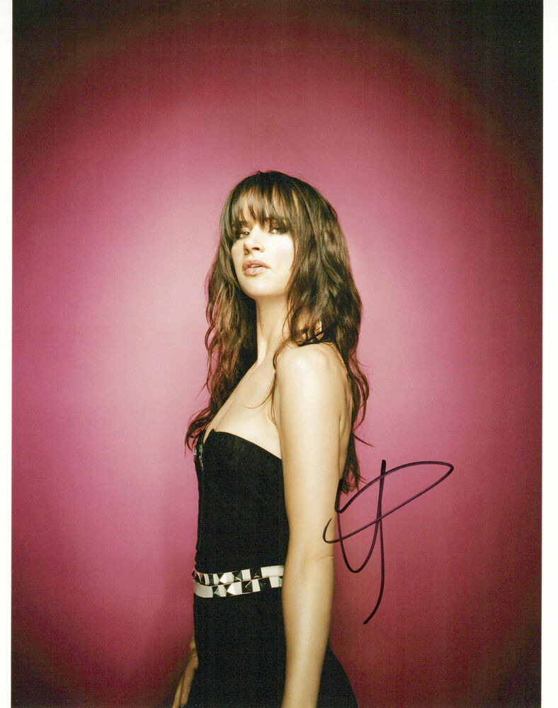 Juliette Lewis glamour shot autographed Photo Poster painting signed 8x10 #1