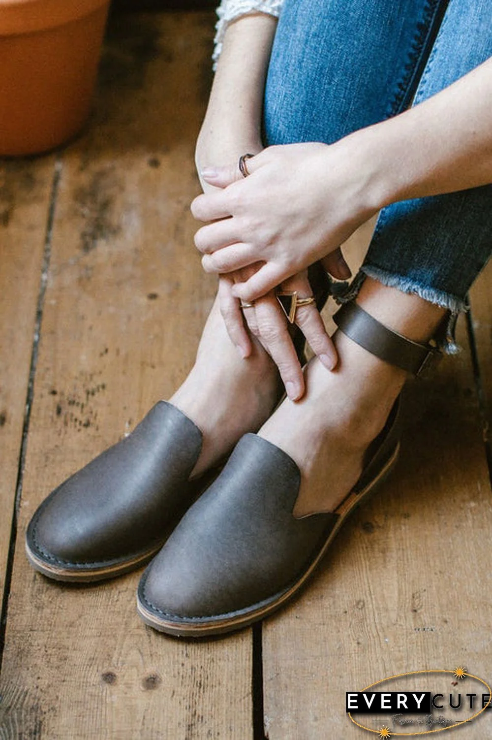 flat shoes with strap around ankle