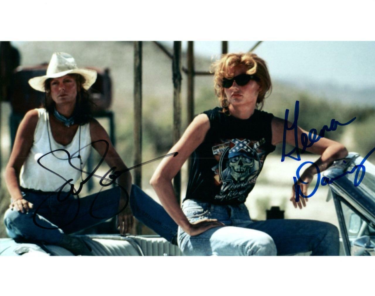 Geena Davis Susan Sarandon autographed 8x10 Picture signed Photo Poster painting and COA