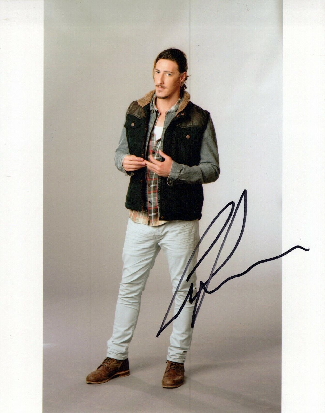 Eric Balfour head shot autographed Photo Poster painting signed 8x10 #1