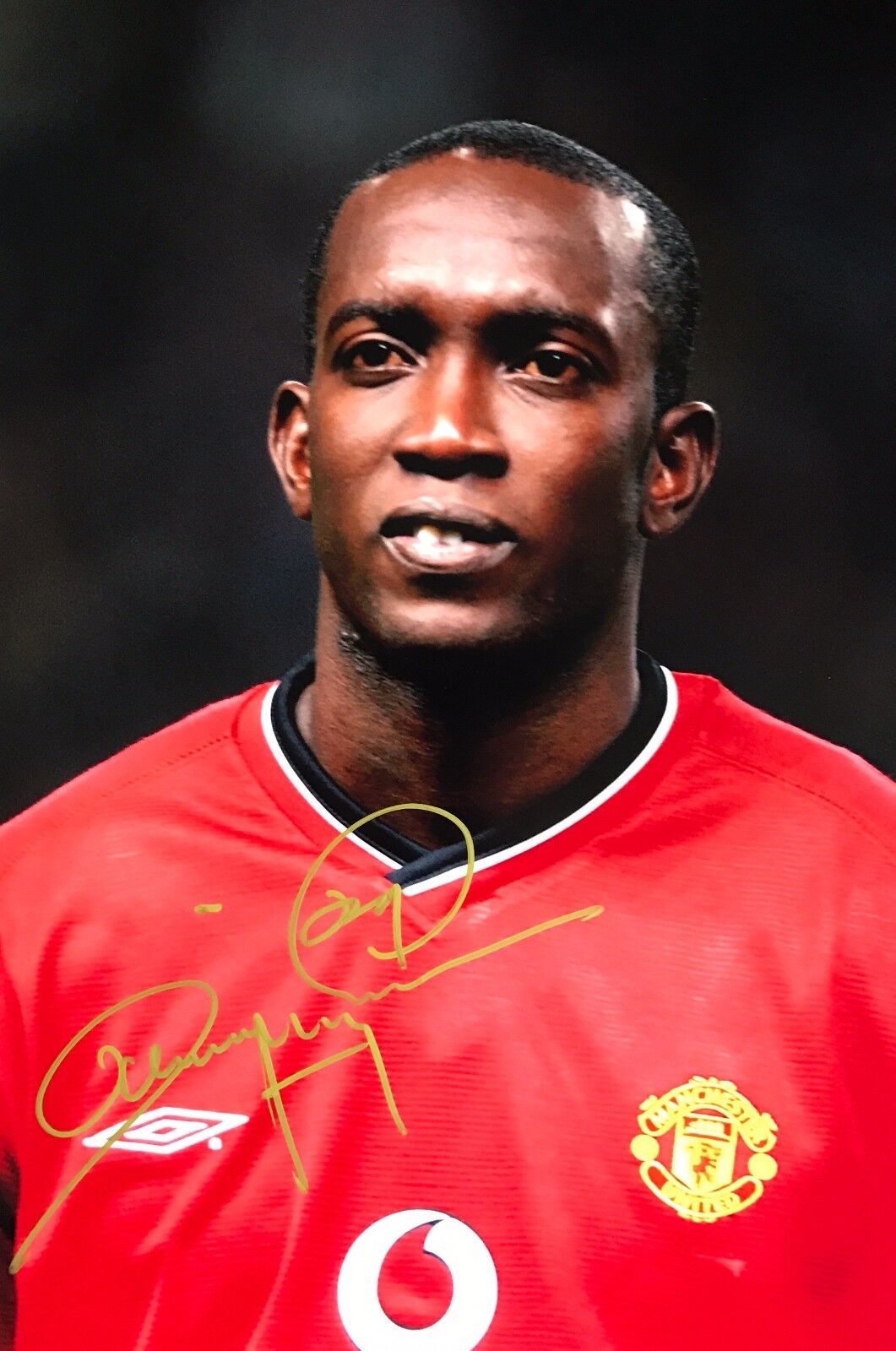 Dwight Yorke Hand Signed Manchester United 18x12 Photo Poster painting.