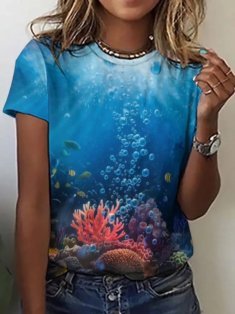 Printed Short Sleeve Casual T-shirt for  Women and Men Unisex Pattern Ocean, Blue, Sea, Fish