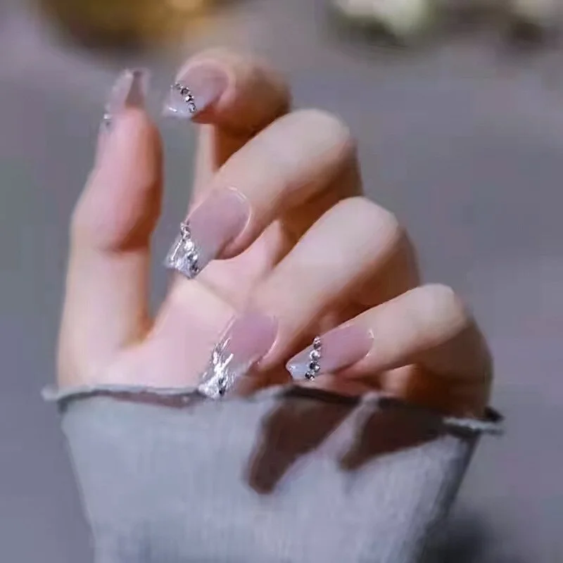 24PCS Love Heart False Nail Patch Sweet Style Women Removable MId Length Full Cover Manicure Tool False Nail Patch with Glue-Nail Inspo