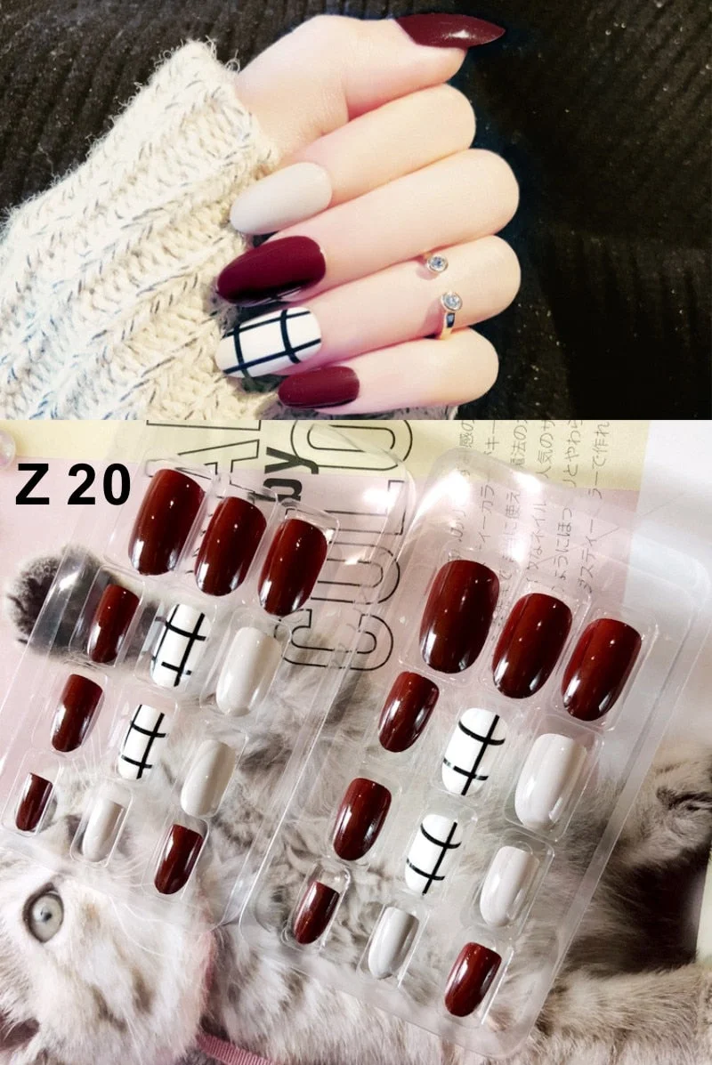 24 Pcs/Set False Nails Full Cover Artificial Fake Nails Press On Tips Painted Design Stickers Short Art Tips with Color Cute Red-Nail Inspo