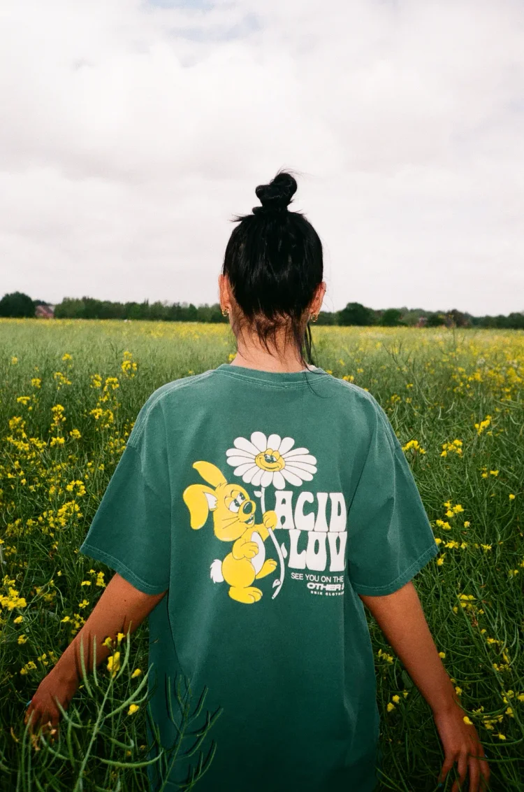 ACID LOVE 0.06 'Other Side' Tee - Vintage green
