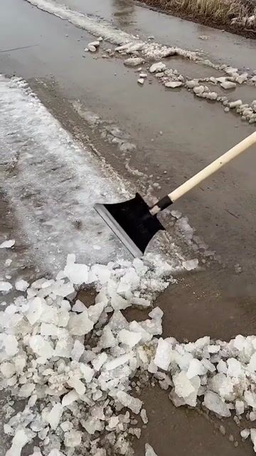 Multifunctional Outdoor Garden Cleaning Shovel Flat Shovel Farm Weeding Tool