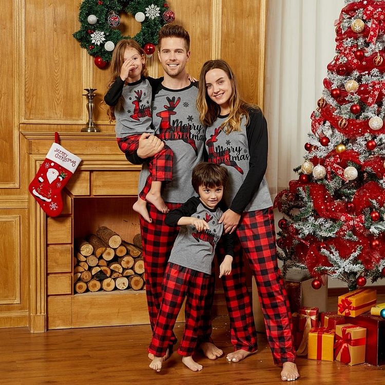 Mosaic Family Matching Reindeer Christmas Pajamas Set