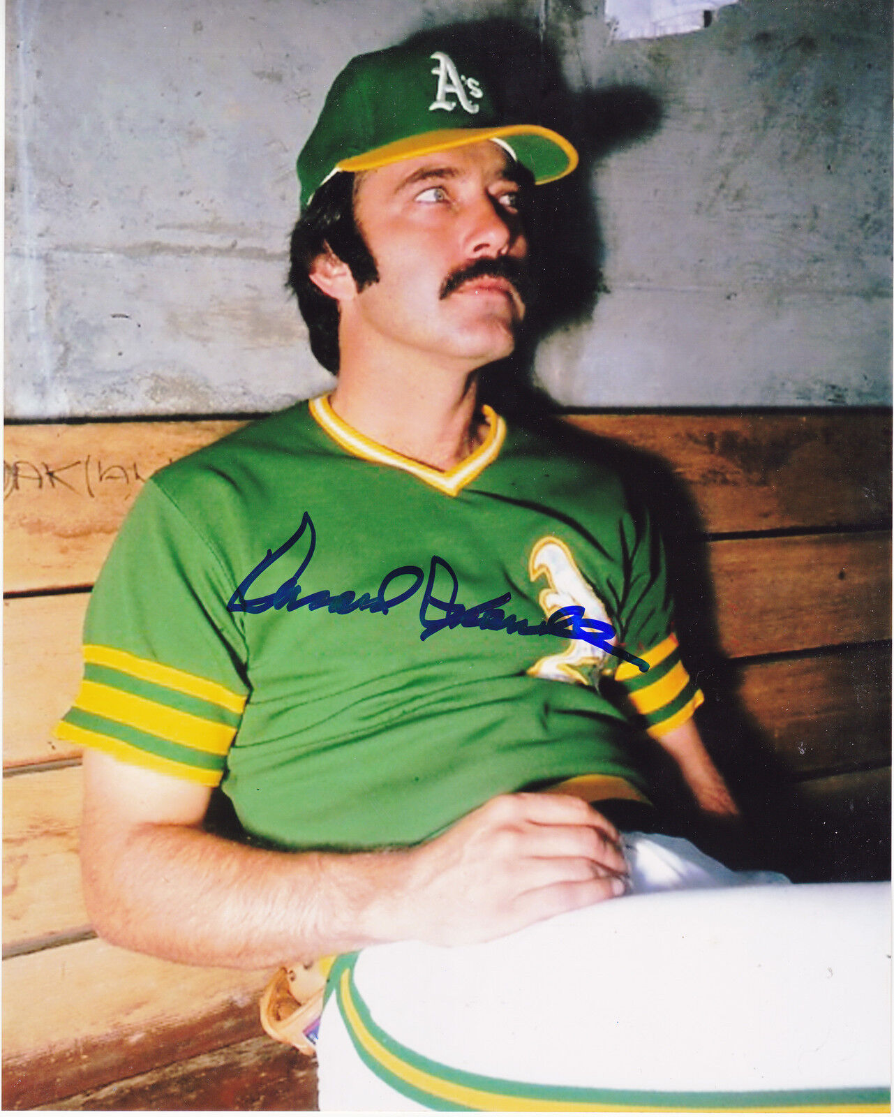 DAROLD KNOWLES OAKLAND A'S ACTION SIGNED 8x10