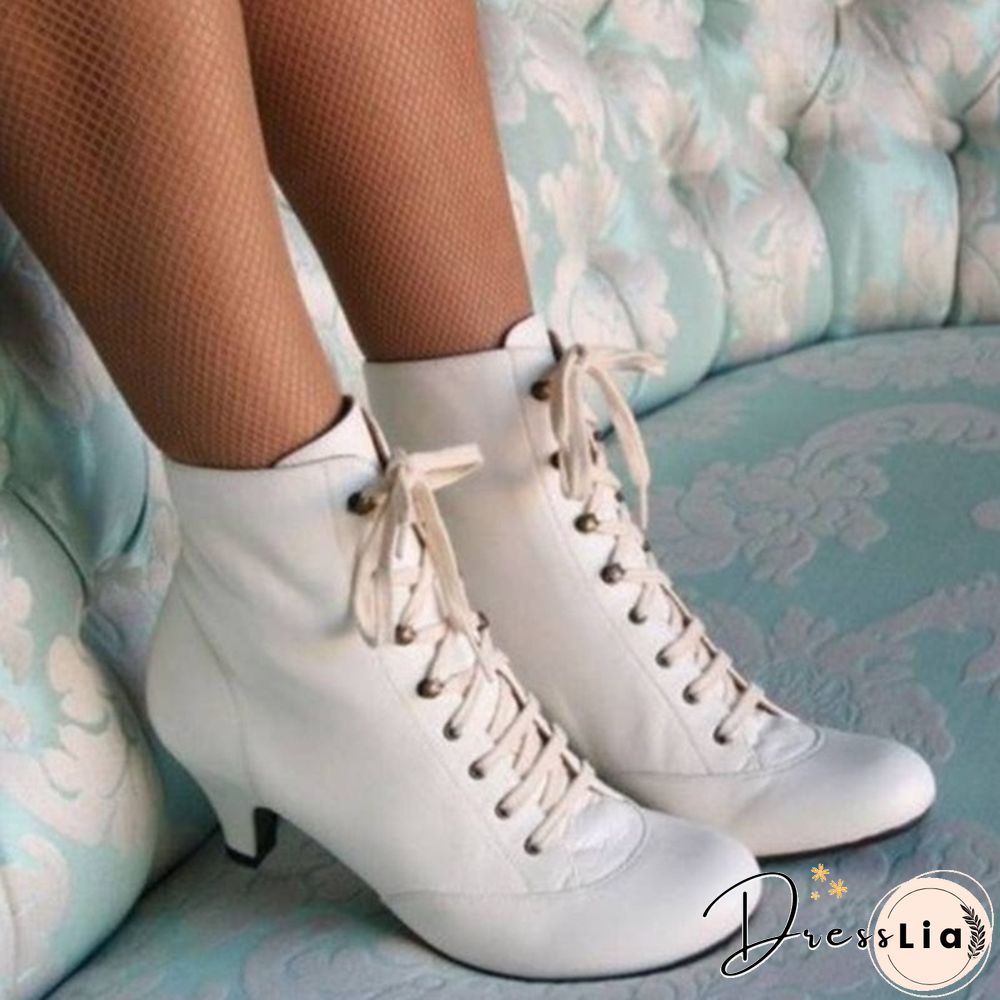 New Fashion Victorian Round Toe Leather Boots for Women Rustic Booties Steampunk Lace Up Low Heel Boots Vintage Ankle Boots Jeans Boots