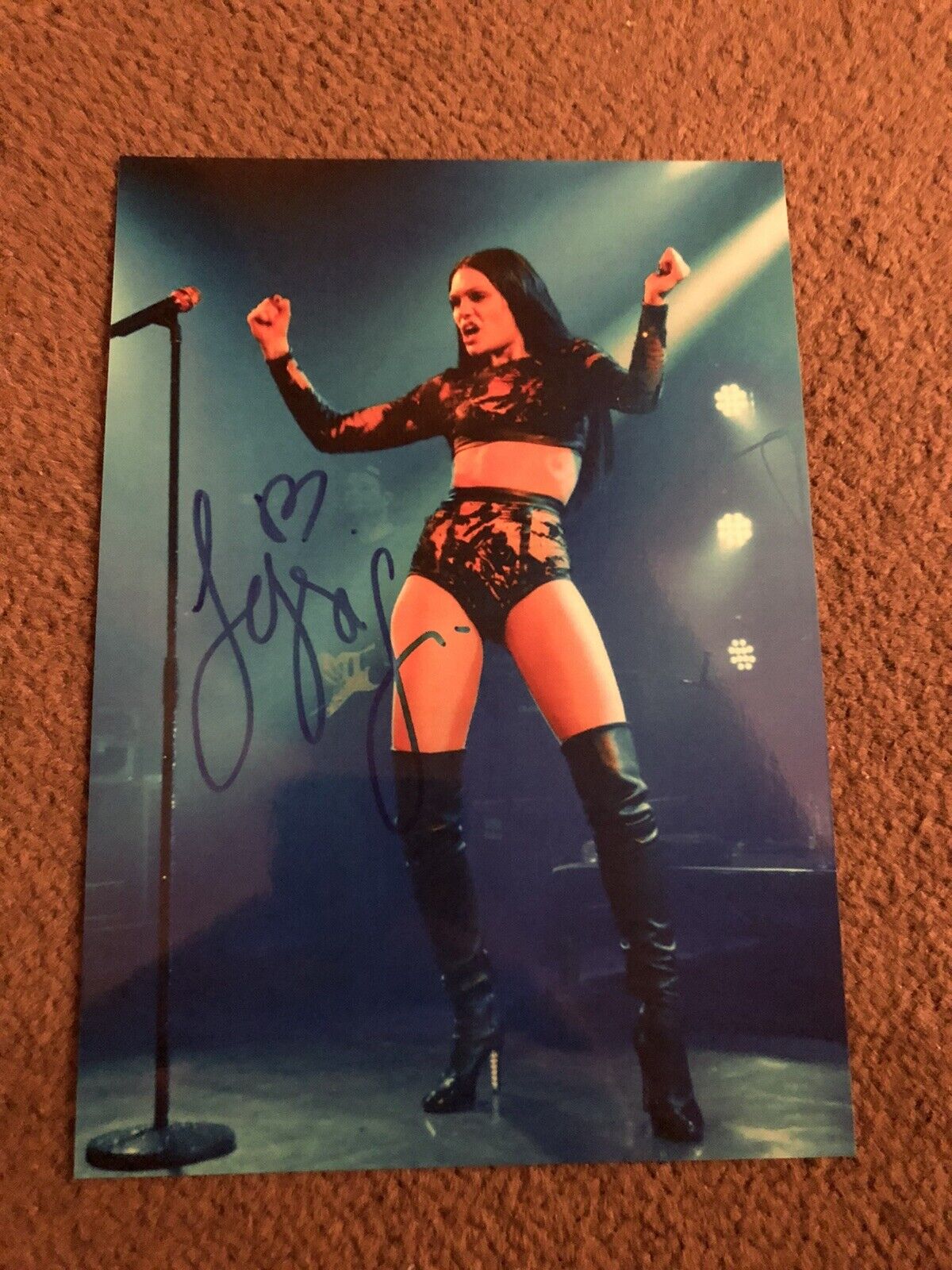 JESSIE J (SINGER) PRESIGNED Photo Poster painting- 7x5”