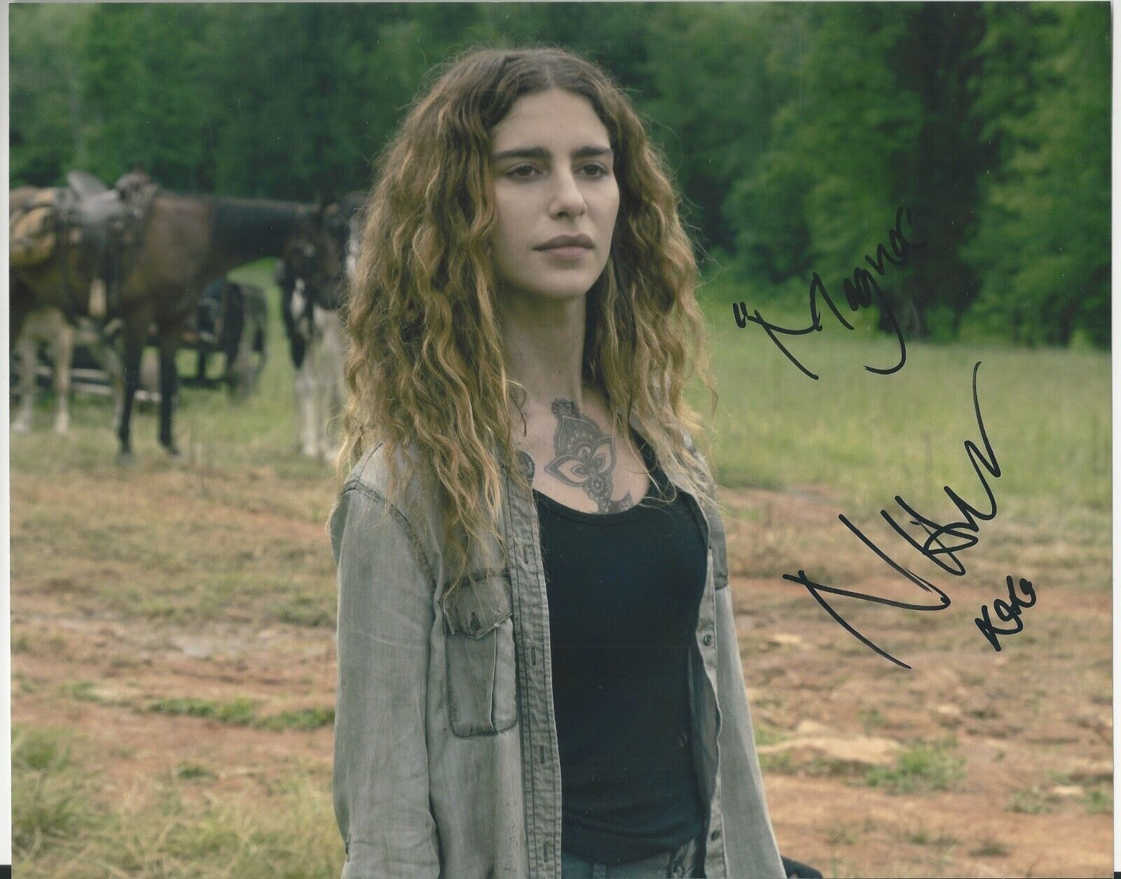 Nadia Hilker - The Walking Dead signed Photo Poster painting