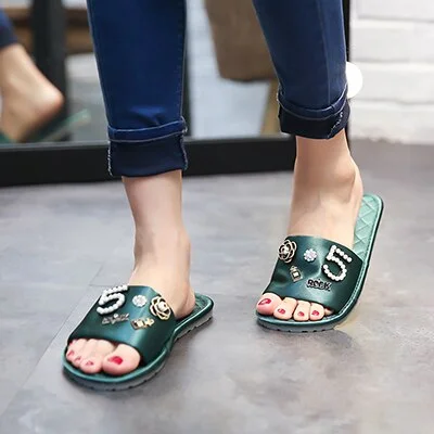 Summer Big size Shoes Women Perfume Decoration Slippers women Silk Beading flip flops Camellia pearl sandals women Home slippers