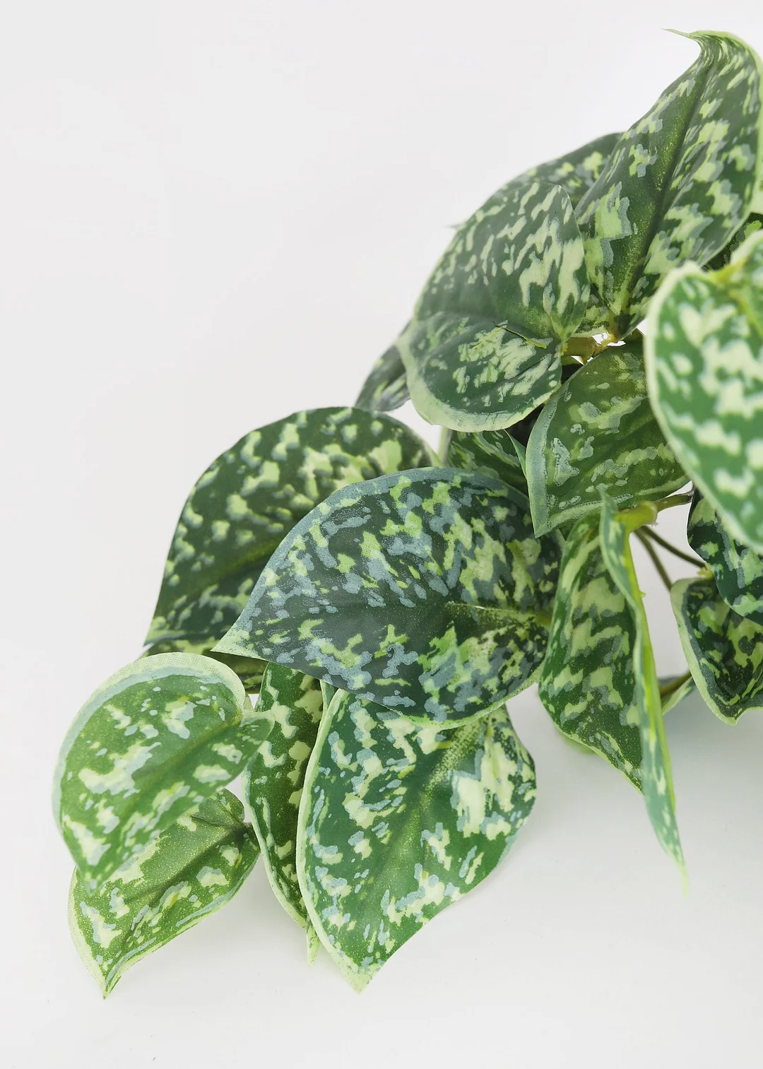 Artificial Satin Pothos House Plant - 9"