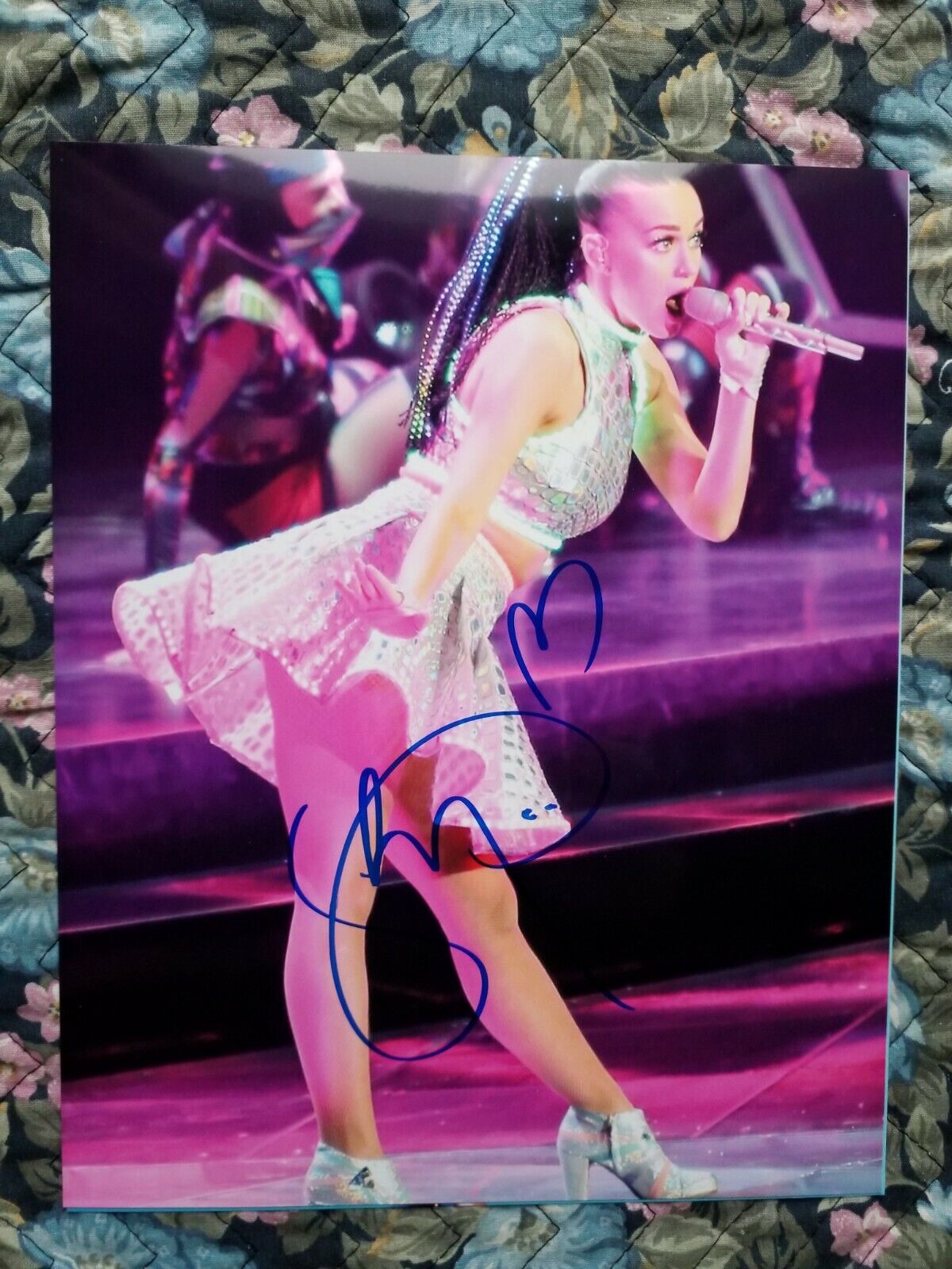 Katy Perry Authentic Hand Signed 8x10 Photo Poster painting Autographed Singer