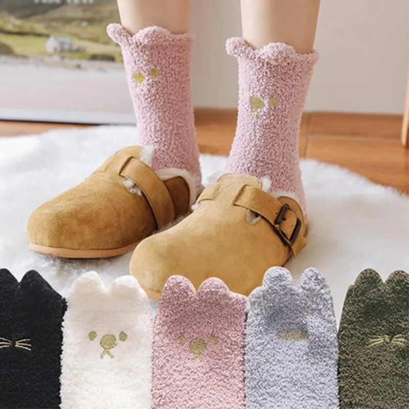 FINETOO 3Pair/Set Women Autumn and Winter Socks Plush  Thick Warm Socks Coral Velvet Animal Sleeping Non-slip Home Floor Socks