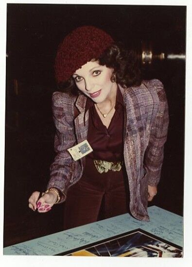 Joan Collins - Original Vintage Peter Warrack Photo Poster paintinggraph - Unpublished