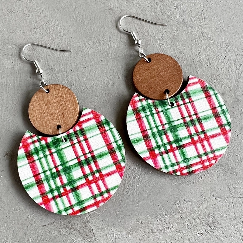 Fashion Snowflake Wood Handmade Christmas Women’s Earrings 1 Pair