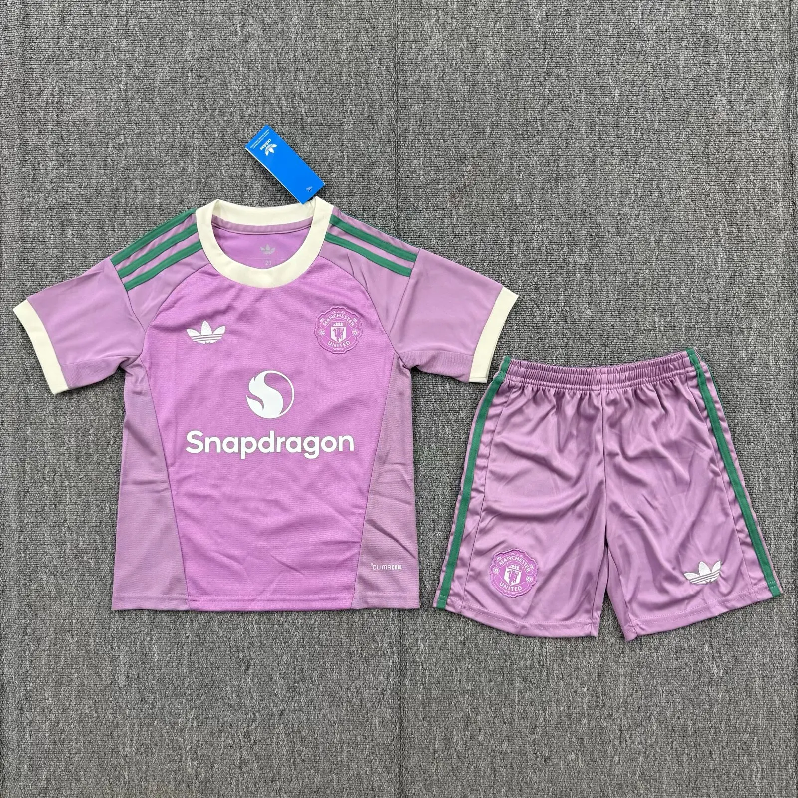 26/27 Manchester United Goalkeeper Kids Kit Football Jersey Thai Quality