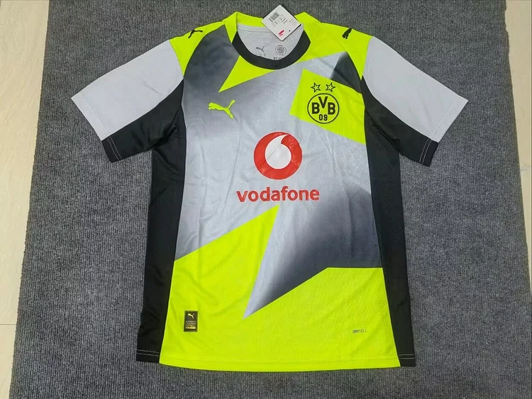 25/26 Dortmund away fan version