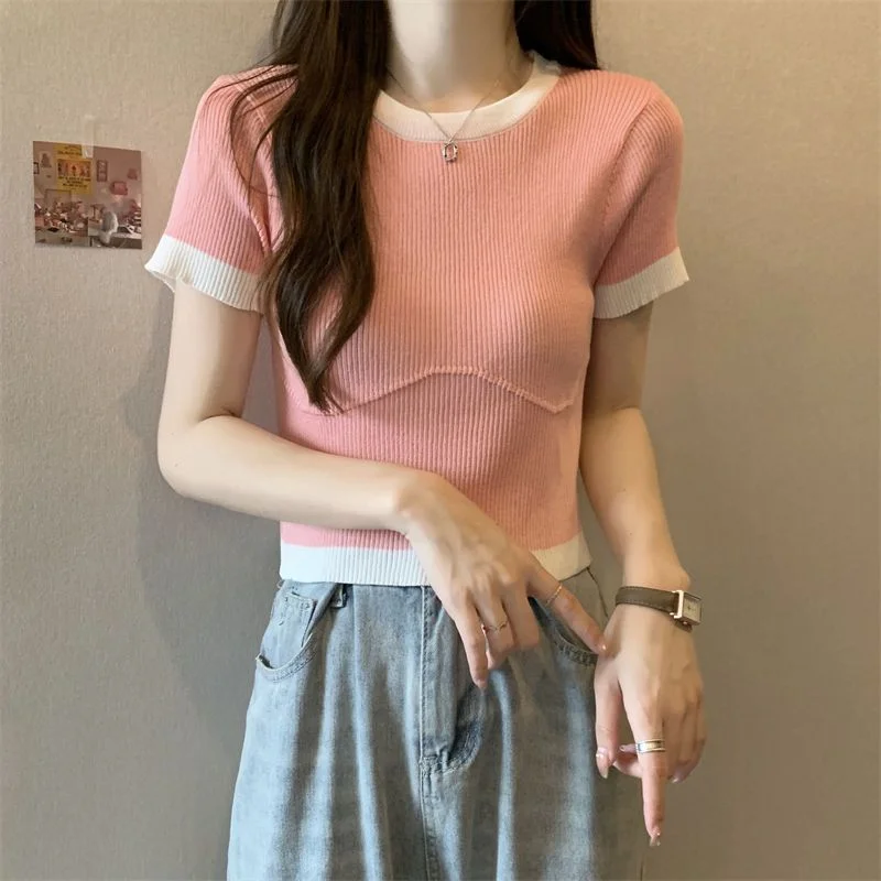 Uveng Uveng Clamming Color Splicing T-Shirts For Women's New Summer Fashion Slimming Thin-Sleeved Ice Silk Short-Sleeved Top Tide