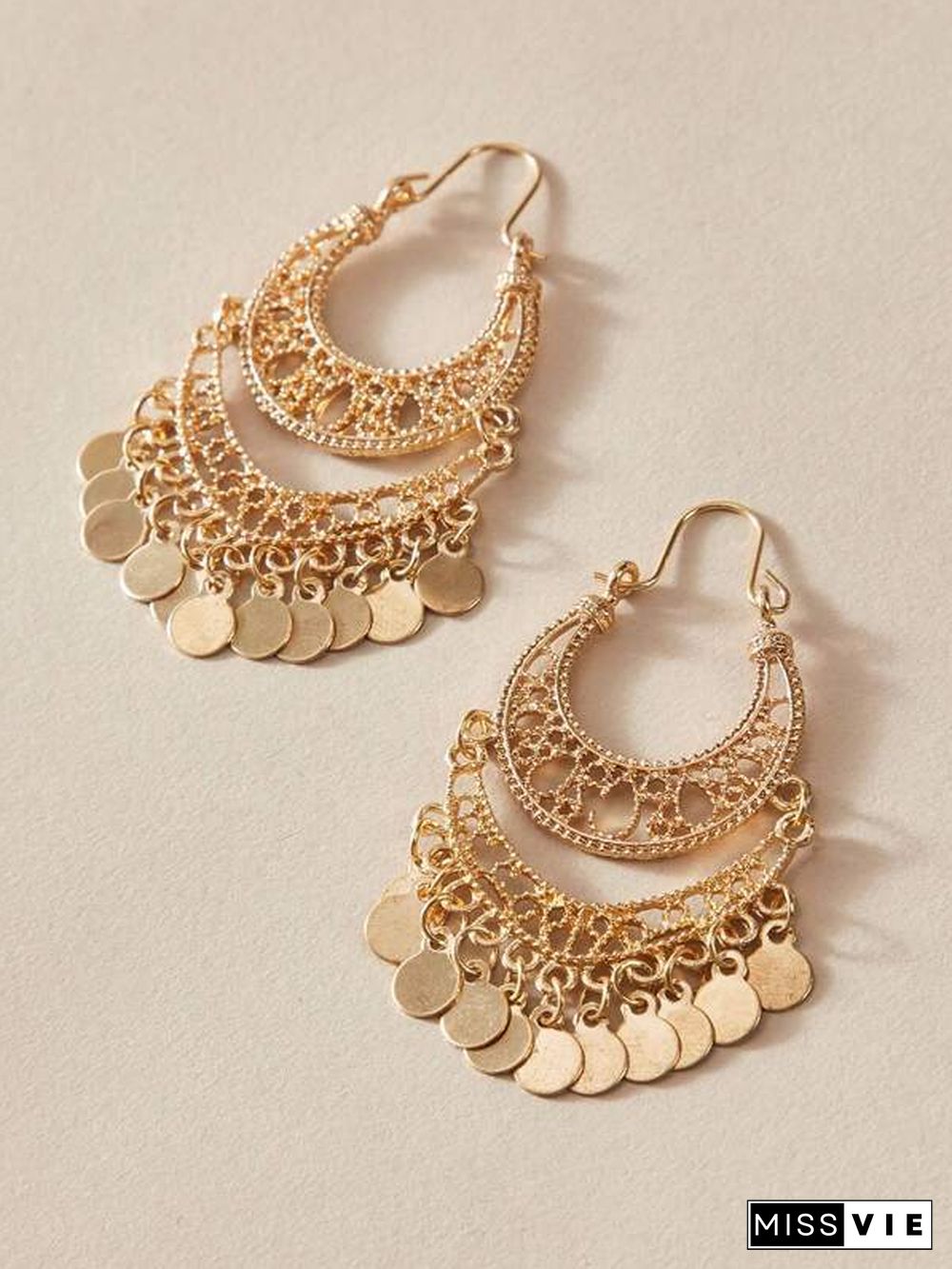 1pair Hollow Out Dics Charm Drop Earrings