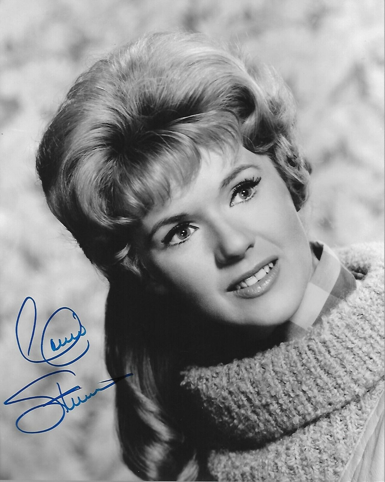 Connie Stevens Original Autographed 8X10 Photo Poster painting #53 signed at Hollywood Show