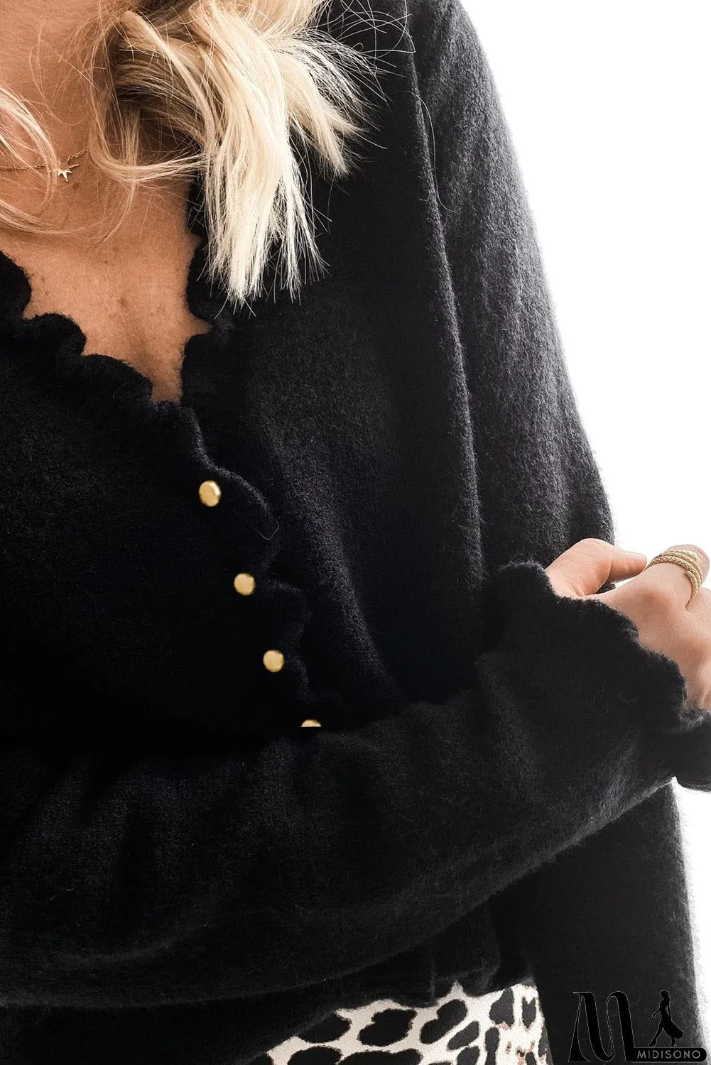 MidiSono - Frilled V Neckline Buttons Sweater Cardigan