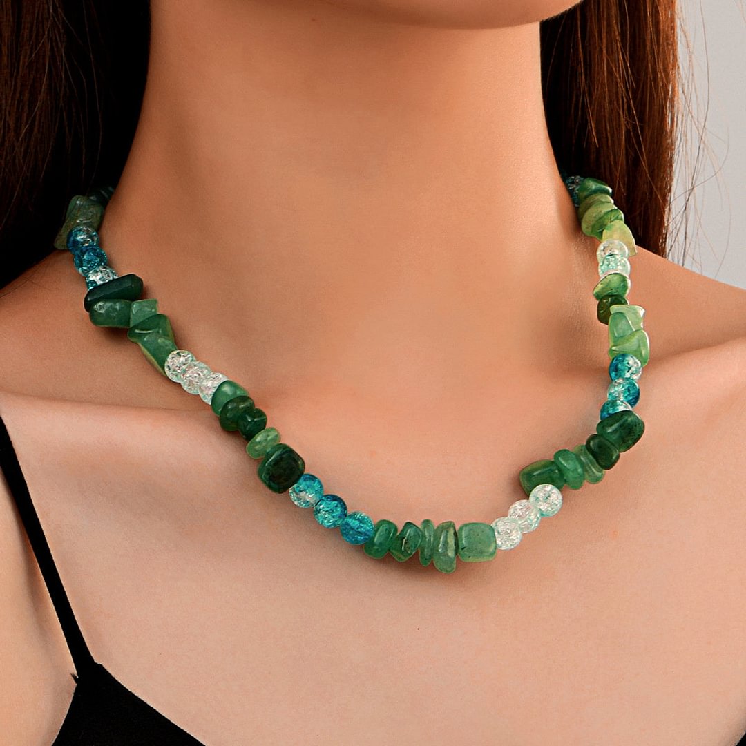 Women's Bohemia Style Green Crystal Short Necklace