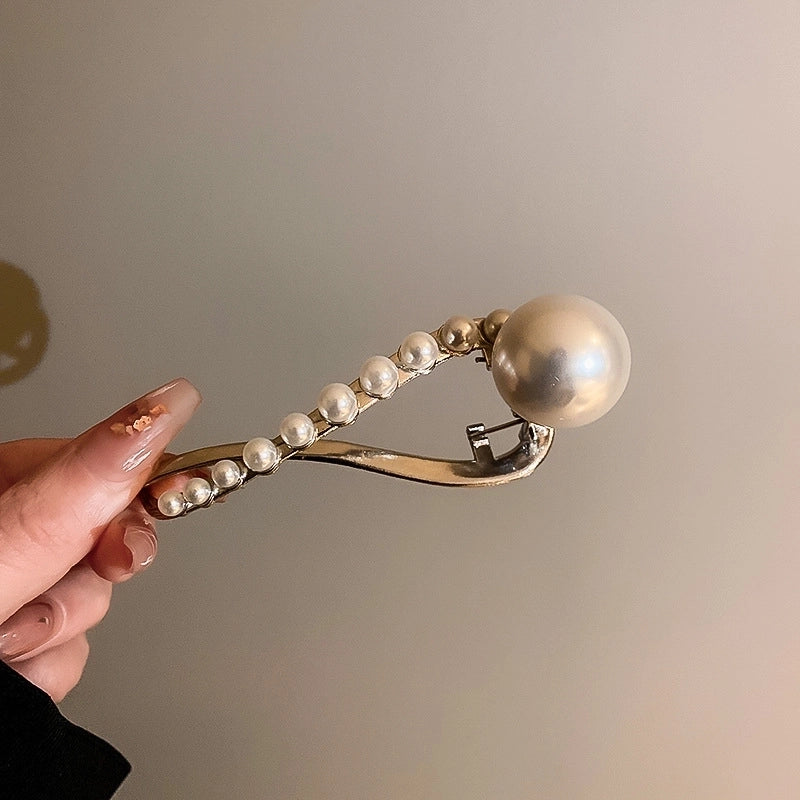 Elegant Fashion Geometric Flower Alloy Plating Inlaid Pearls Artificial Pearls Hair Clip