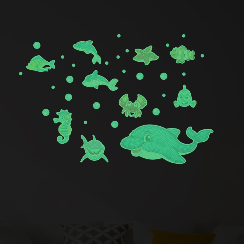 

2PCS Luminous Sea Animal - 5D DIY Craft Sticker, 501 Original