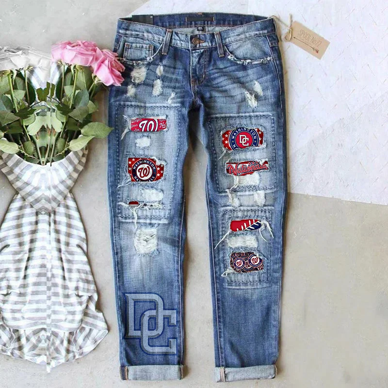 STRETCH RIPPED FRAYED RAW HEM DISTRESSED DENIM JEANS WITH HOLE