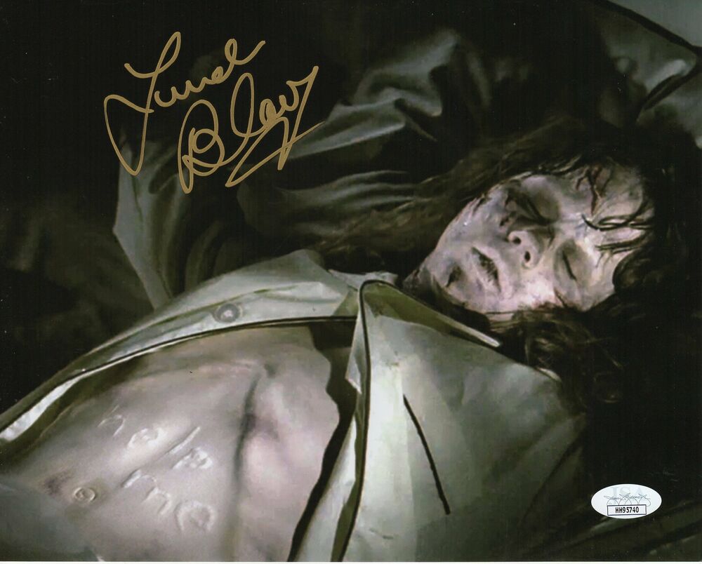 Linda Blair Autograph 8x10 Photo Poster painting The Exorcist Regan Signed  7