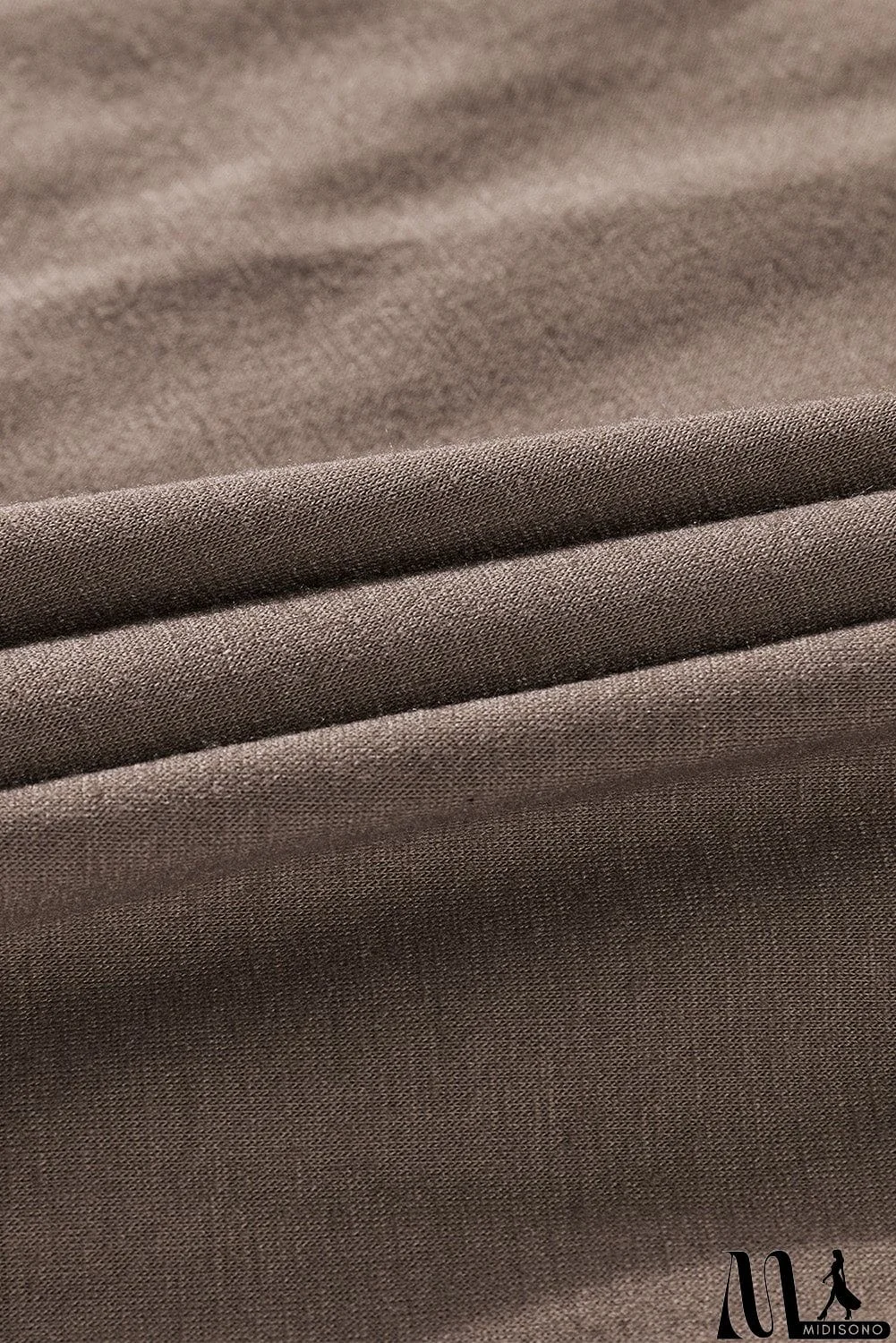 MidiSono - Brown Color Block Long Sleeves Pullover Top