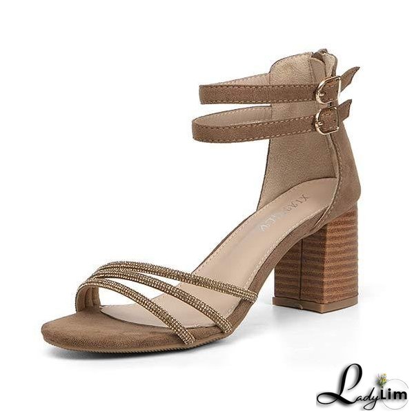 Casual and Effortless winter Sandals