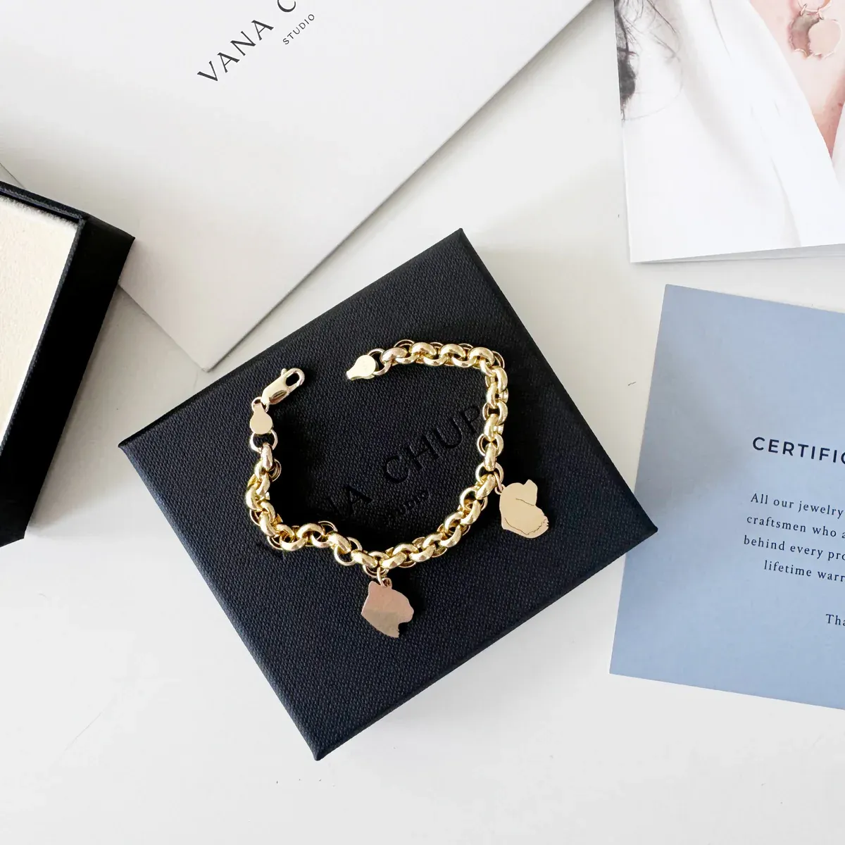 The ultimate Mother's Day gift! This baby silhouette bracelet is so cute, it'll make any mom break down completely! 😭