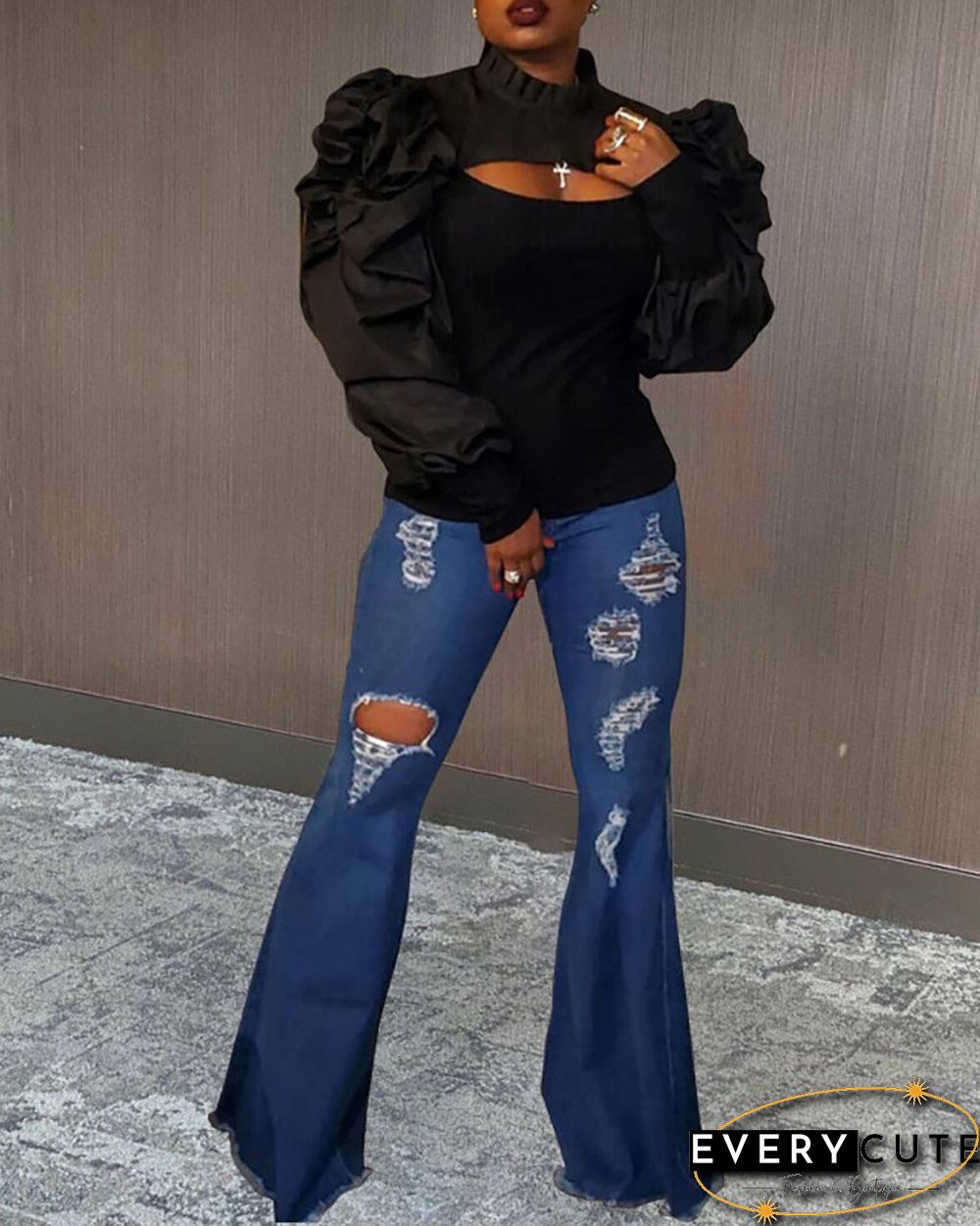 Plain Puff Sleeve Cutout Top