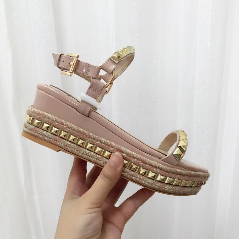 VCSHOES Rivet Decor Ankle Strap Modern Sandals Women Multicolor High Platform Wedges Outwear Shoes