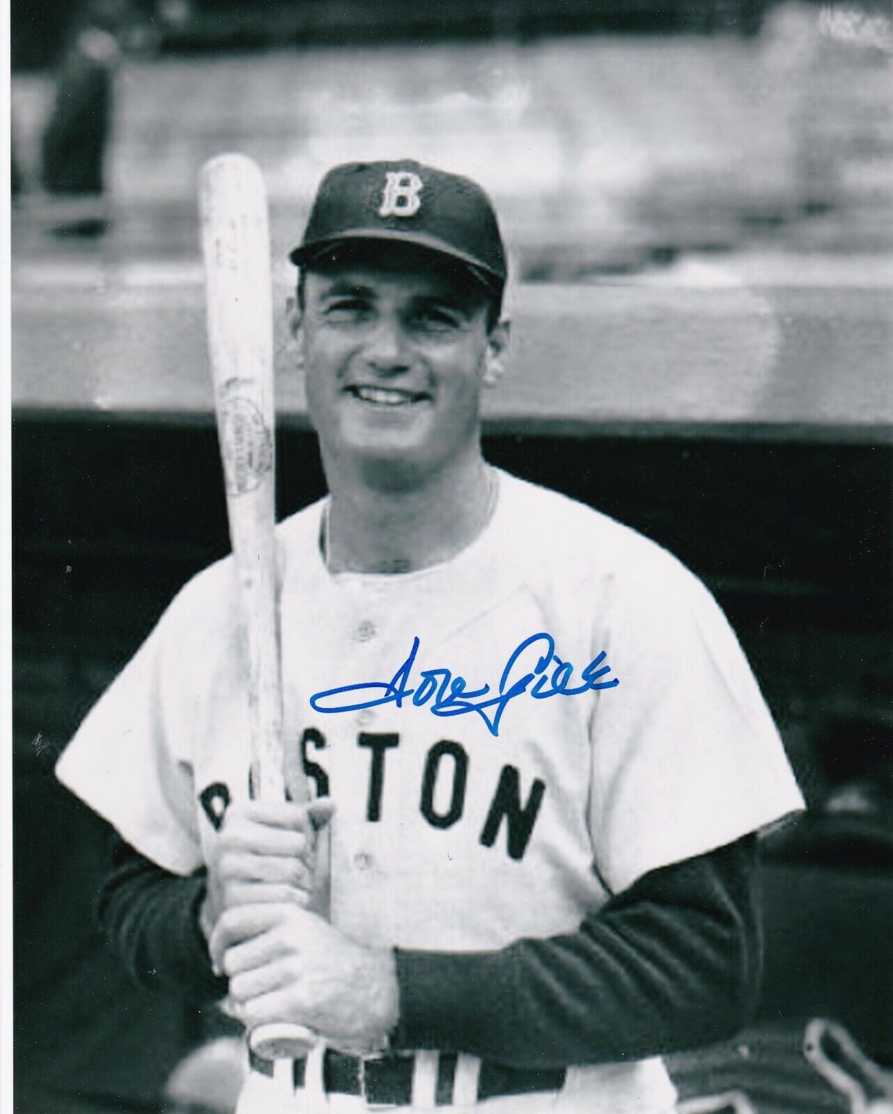 DON GILE BOSTON RED SOX ACTION SIGNED 8x10