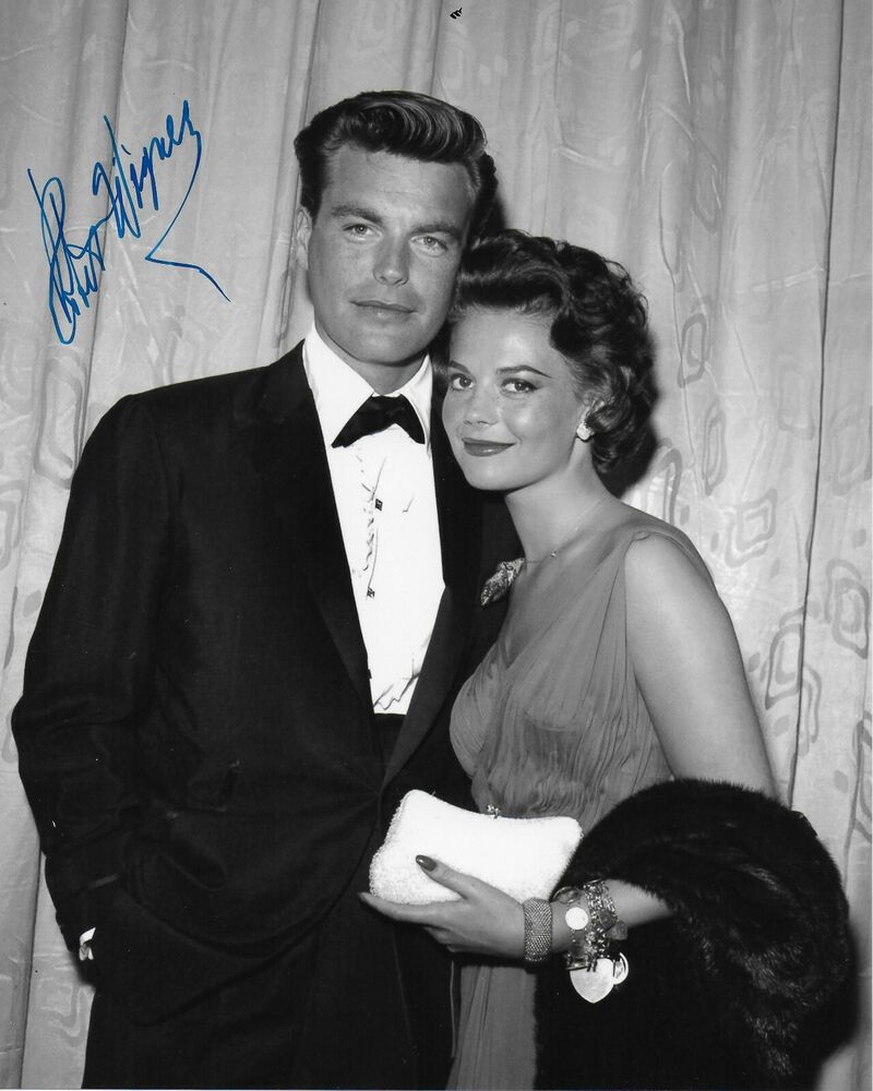 Robert Wagner Original 8X10 Photo Poster painting #11 signed in person at Hollywood Show