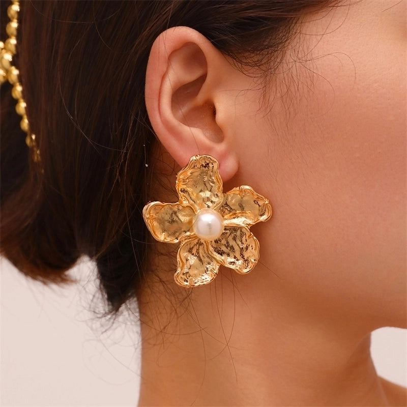 1 Pair Y2K Sweet Minimalist Geometric Flower Inlay Alloy Pearl Ear Studs