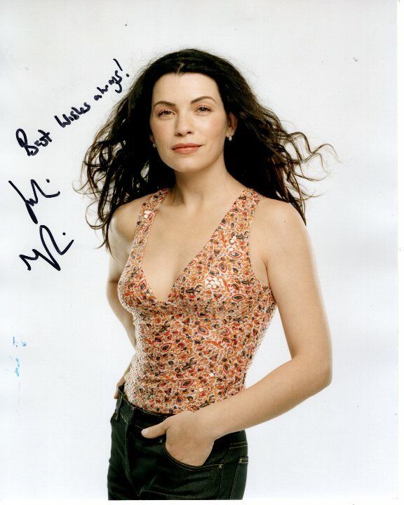 JULIANNA MARGULIES Signed Autographed Photo Poster painting