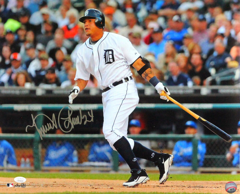 Miguel Cabrera Autographed Detroit Tigers 16x20 Post Bat HM Photo Poster painting - JSA W *Silvr