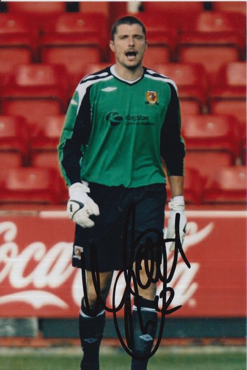 HULL CITY HAND SIGNED MATT DUKE 6X4 Photo Poster painting 1.