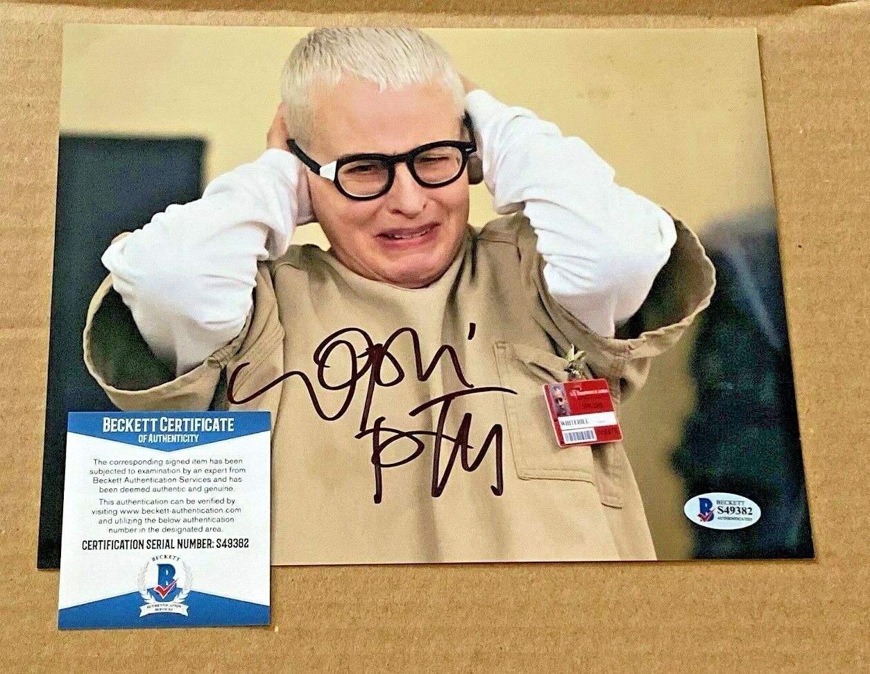 LORI PETTY SIGNED 8X10 Photo Poster painting BECKETT CERTIFIED