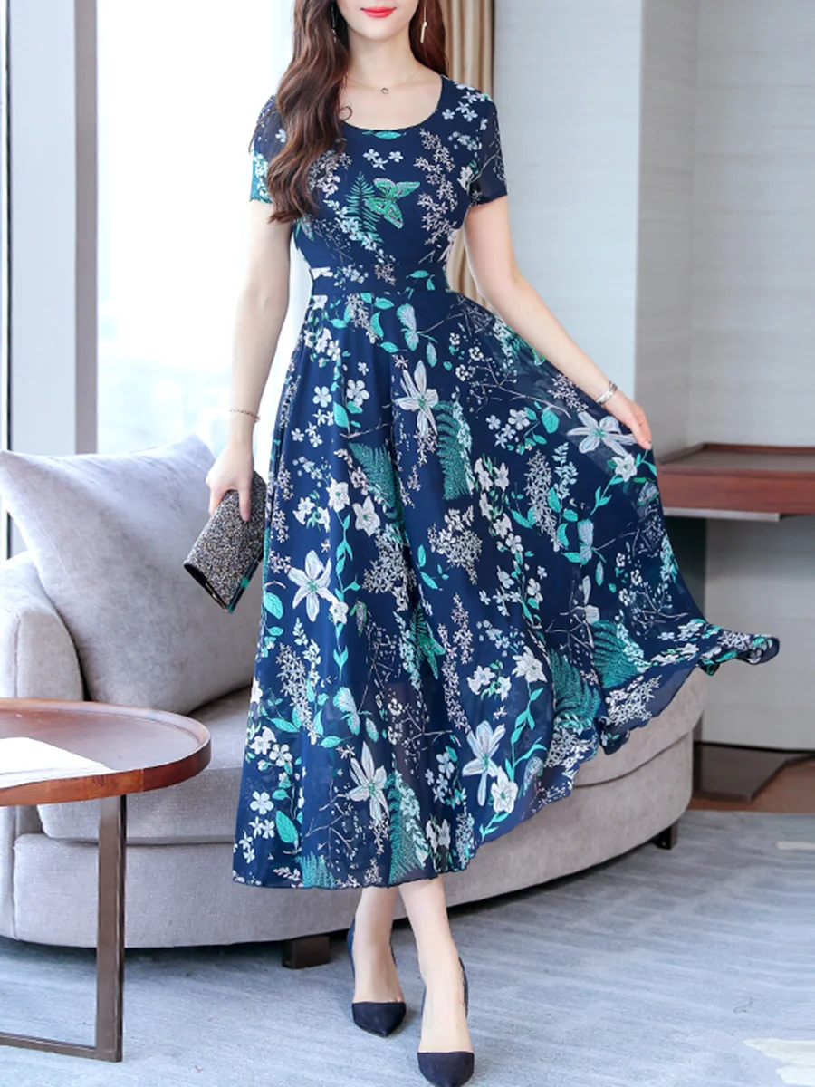 Date Round Neck Printed Maxi Dress - SissiStyles.com