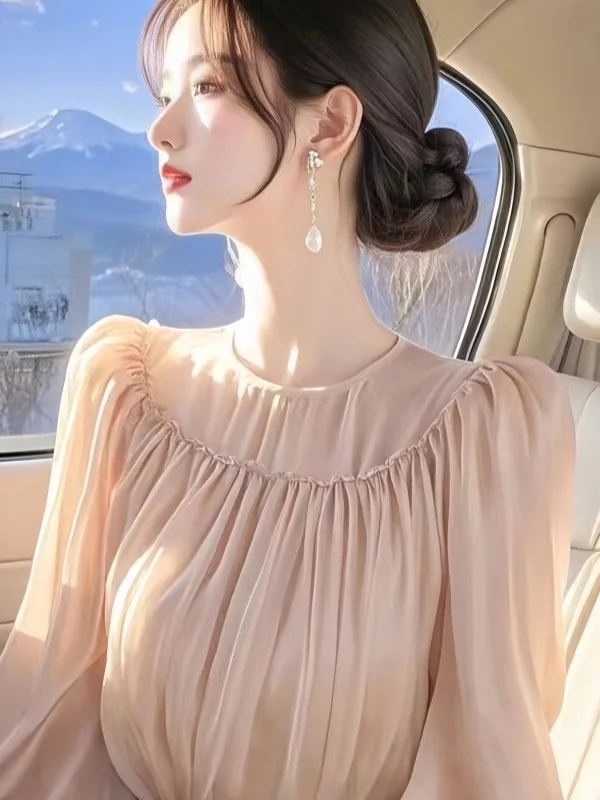 Athvotar Athvotar Design Temperament Wood Ear Top Lady 2025 Spring Super Beautiful Waist Chiffon Tide