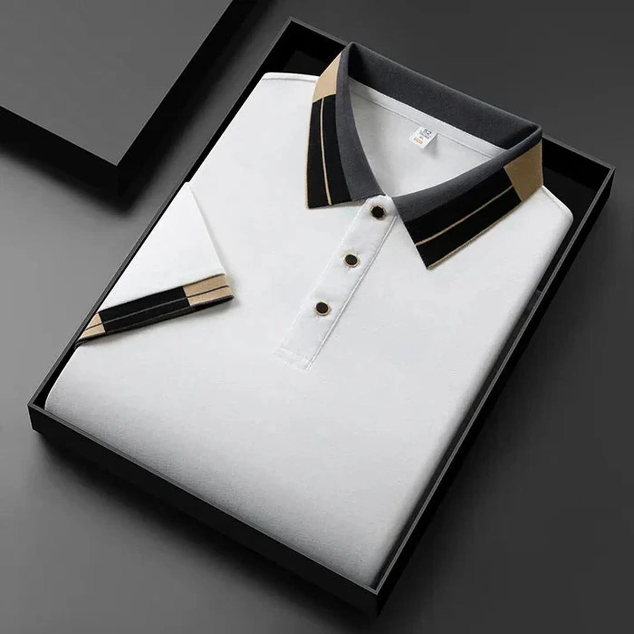 Men's Knitted Polo Shirt &ndash; Heritage Geometric Collar Detail
